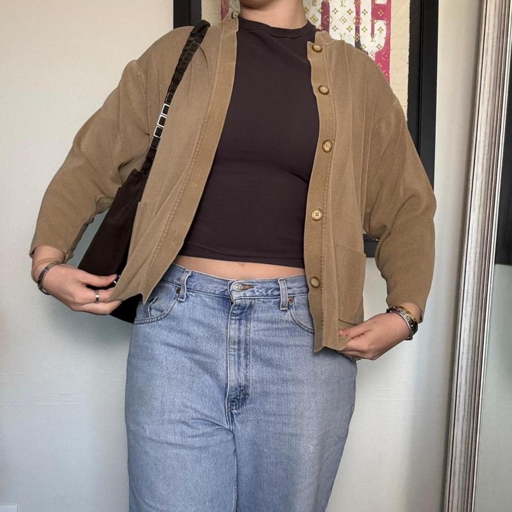 Vintage Camel Cardigan | Minimal Cool-Girl Knit